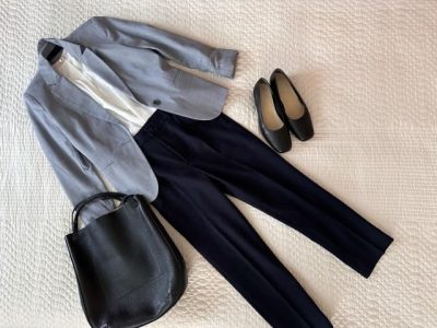 レディースのオフィスカジュアルコーデの画像